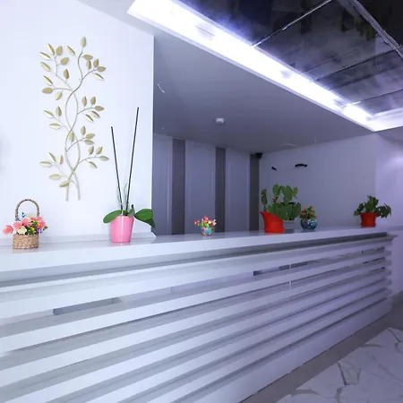 Beach Guesthouse 3* Durrës