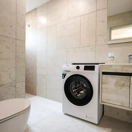 招待所 Beach Guesthouse 3*