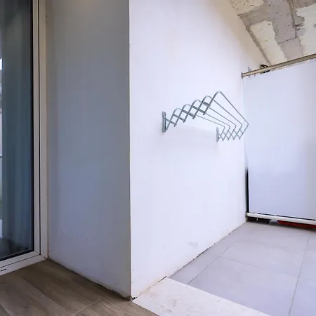 Beach Guesthouse 招待所 Durrës