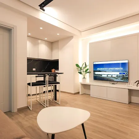 Beach Guesthouse 招待所 Durrës